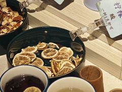 -蜜桃餐厅·伴山(湖滨商业街店)