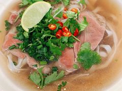 越南生牛肉粉-PHO·5越南牛肉粉(建新路店)