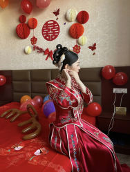 -NaNa婚纱礼服馆