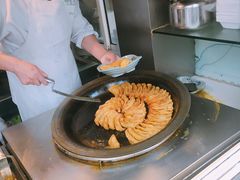 -老新隆牛肉锅贴(新街口店)