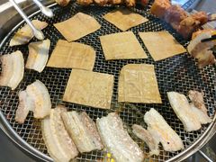 -彝人部落火盆烧烤(原内环足球场店)