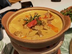 -蕉叶·泰国歌舞风情(世贸店)