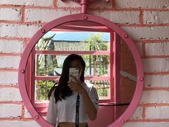 -喵屿·大理花园猫咖