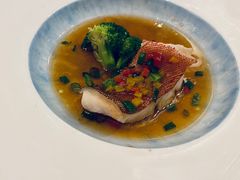 -浅深(世茂滨江精品店)