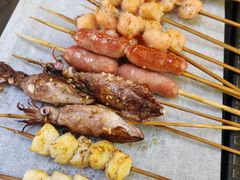 -喝丢一只鞋海鲜烧烤·海肠捞饭(东关街店)