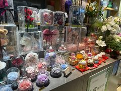 -谷莠子花艺·气球派对·绿植造景·花艺沙龙(金光华广场店)