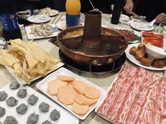-楼外楼大刀肉传统火锅居(博学路店)
