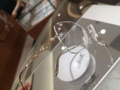牵涉多达260道眼镜制作工艺-圆方眼镜(东海花园二期东区店)