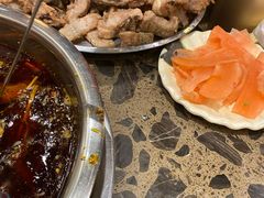 -肖肖酸萝卜鱼火锅(总店)