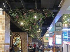 -壹号院音乐餐厅•烤全羊•新疆菜(浐灞店)