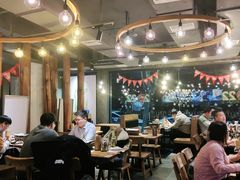 大堂-聚点串吧·北京烧烤(赵登禹路店)