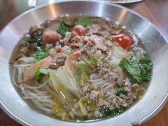 -周记蟹仔粉(侨港风情街店)
