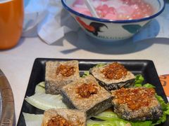 -锅立方•炭火蛙锅(六合万达广场店)