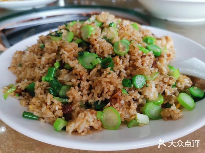 红日饭店(裕隆三路店)鱼肠炒饭图片