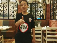 -闫府私房菜(经四路万达店)