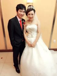 -贺贺新娘造型婚纱店