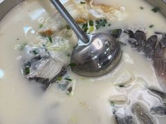 金汤鱼头豆腐汤-味好美土菜(迎宾东路店)