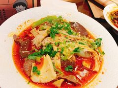 -成都你六姐·牛肉冒菜(城市集市合生汇店)