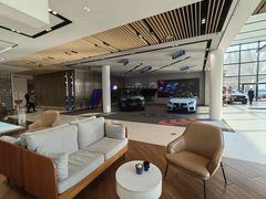 -北京京宝行宝马4S店(闵庄路店)