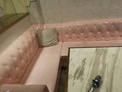 -范特西FANTASY量贩式KTV(民主广场店)