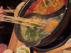 -郑记·古法黑砂锅串串(龙泉店)