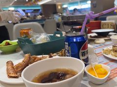 -金马门国际美食百汇(珞喻路店)