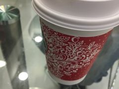 -星巴克(上海虹桥新天地二店)