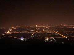 -鬼笑石后山停车场