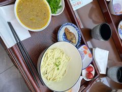 -百年老字号·观振兴蟹黄面·三虾面·苏式面(观前街富仁坊巷店)