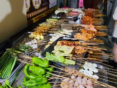 自助取餐区-崔孃烧烤