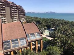 -三亚湾海居铂尔曼度假酒店