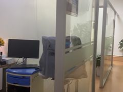-上海大学附属上海和平眼科医院