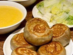 -清真吴记门钉肉饼·喜多利