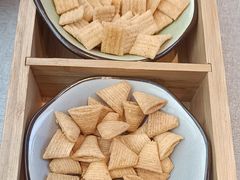 -有红鸡毛店·川菜(建设路店)