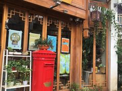 门面-猫的天空之城概念书店(丽江古城饮玉巷店)