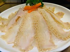 -左庭右院鲜牛肉火锅(金山万达店)