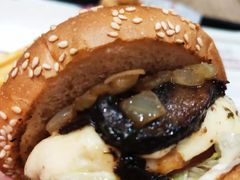 波特菇牛肉特堡-The Habit Burger Grill 哈比特汉堡(世博店)