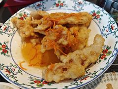 -老码头黑皮肘子锅包肉熏酱水饺(文政街店)