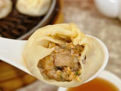 -曼曼汤包(建国西路店)