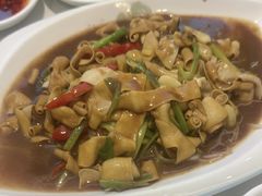 -陆记鹅庄·潮汕菜·狮头鹅(大仟里店)
