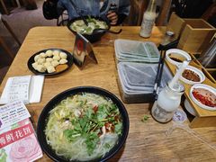 -二哥米线 丽江店