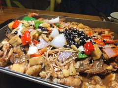 -小小河边鱼(天润城店)