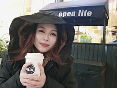 -The open life(万象城店)