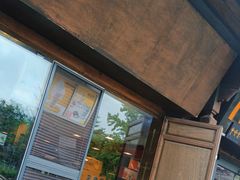 -麦当劳(丽江玉河广场店)