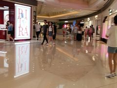 -香港ELEMENTS圆方