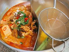 -左庭右院鲜牛肉火锅(浦江欢乐颂店)