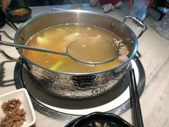 -左庭右院鲜牛肉火锅(浦江欢乐颂店)