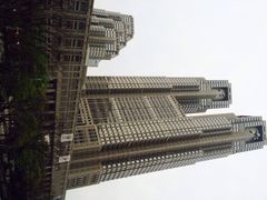 iphone_upload_pic-东京都厅舍