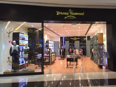 门面-Vivienne Westwood(上海来福士广场店)