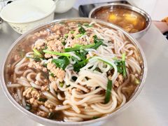 -正宗杨记普洱酸醋米线(总店)